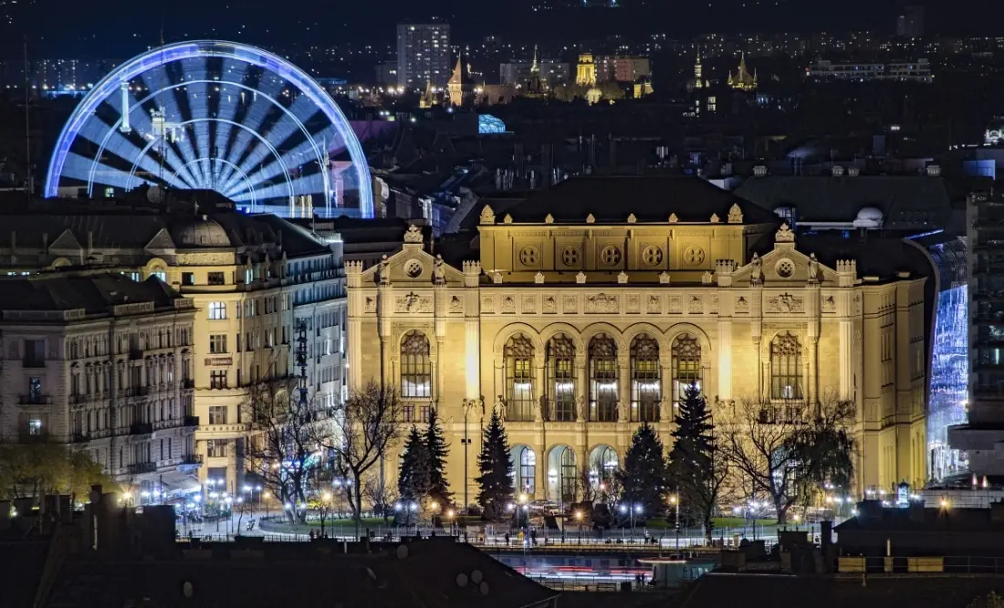 Mesél a Vigadó - Épülettörténeti séta — Pesti Vigadó, Pesti Vigadó - Díszterem, Budapest