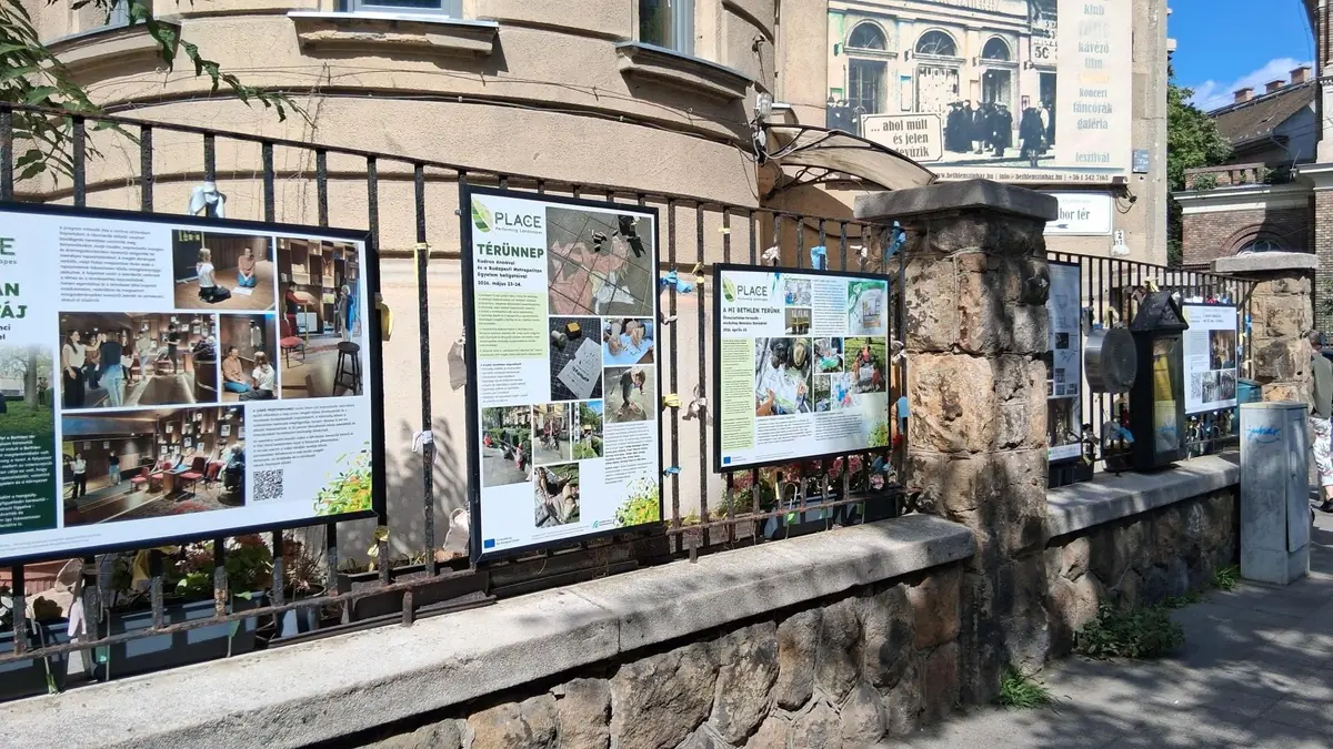 Fedezd fel, hogyan alakul újjá a Bethlen! – kerítéskiállítás — Bethlen Téri Színház, Budapest
