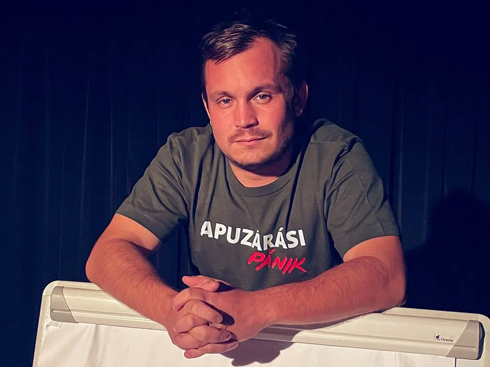 Apuzárási pánik – apa stand up — Élménybirtok, Bikal