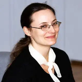 Kígyó a banánban, egér a pohárban