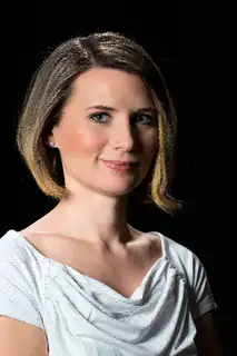 Születés Napjai: MELLETTED A HELYEM – Dr. Sztahovits Petra fotókiállításának megnyitója