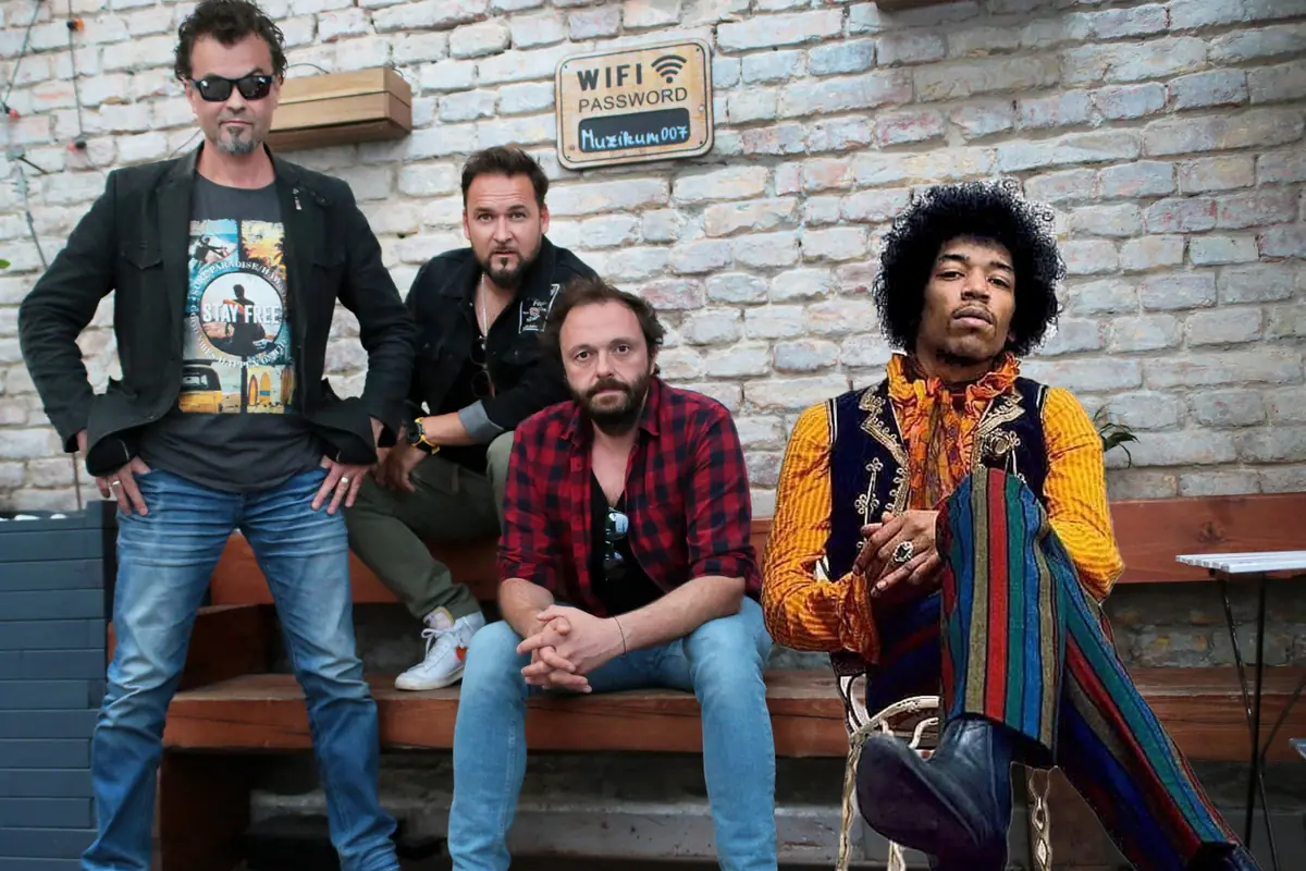 Message To Hendrix · Színházterem, Budapest