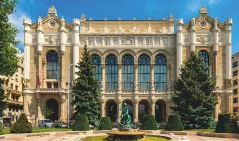Mesél a Vigadó - Épülettörténeti séta — Pesti Vigadó, Pesti Vigadó - Díszterem, Budapest