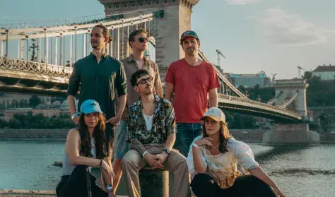 B32 Live: Hēya · B32 Galéria és Kultúrtér, Budapest