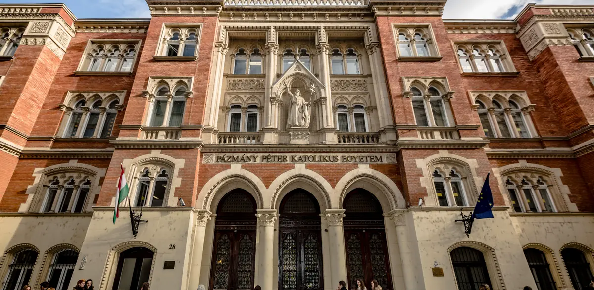 PPKE BTK HÖK X Dallamtúra — pázmány péter katolikus egyetem, bölcsészet- és társadalomtudományi kar, Budapest