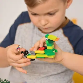 EDUKIDO LEGO® ÉLMÉNYÉPÍTÉS - ADVENTI ÉPÍTÉS · Wekerlei Kultúrház És Könyvtár, Budapest
