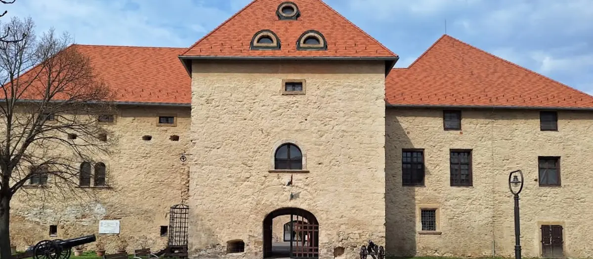 TIÉD A VÁR! Szerencs Vártúra és városnéző kisvonatozás — szerencs, Szerencs