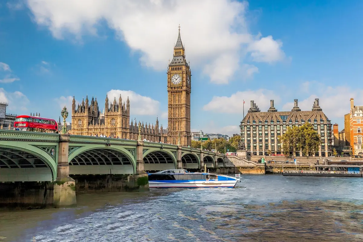 NYUGDÍJASKLUB – LONDON — Marczi, Budapest