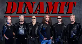 Dinamit koncert a hajdúszoboszlói Rock Cafeban/ vendég: Lámpagyár Bt.