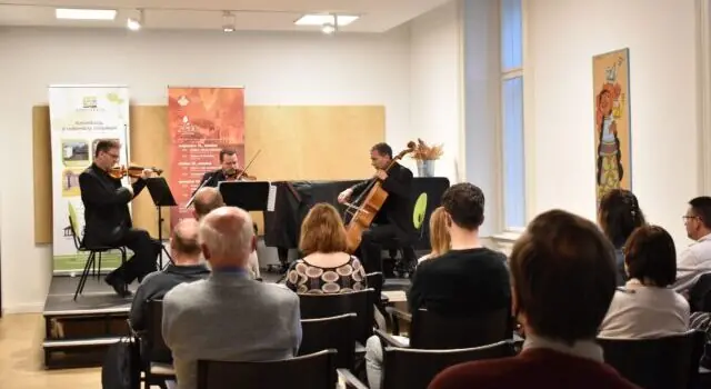Életképek – Kamarakoncert — Beethoven Múzeum, Martonvásár