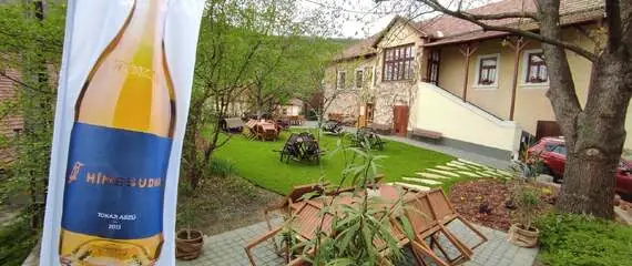 Tokaji Szüreti Napok a Hímesudvarban — Tokaj Tourist Info, Tokaj