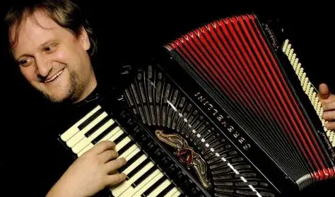 Orosz Zoltán 60 - Orosz Zoltán harmonikaművész és Barátai koncertje — Hangversenyterem, Pécs