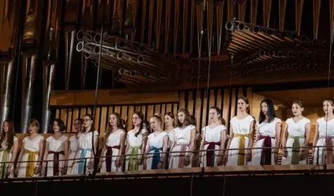 KARÁCSONYI KONCERT A Nemzeti Filharmonikusok ünnepi hangversenye — Nemzeti Filharmonikusok, Budapest