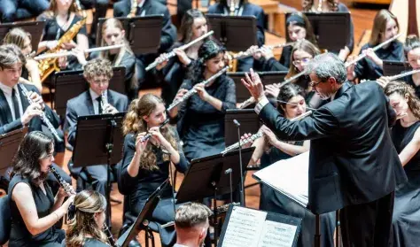 Stephanus bérlet 26/27 évad IV/3.előadás — Szent István Filharmonikusok, Budapest