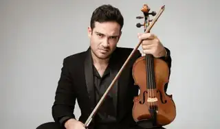 Schumann / Mendelssohn - Concerto Budapest 26/27 V4