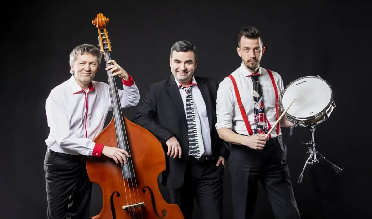 Boogie Woogie Est – Dániel Balázs Trió — Rózsa Művelődési Ház - Nagyterem, Budapest
