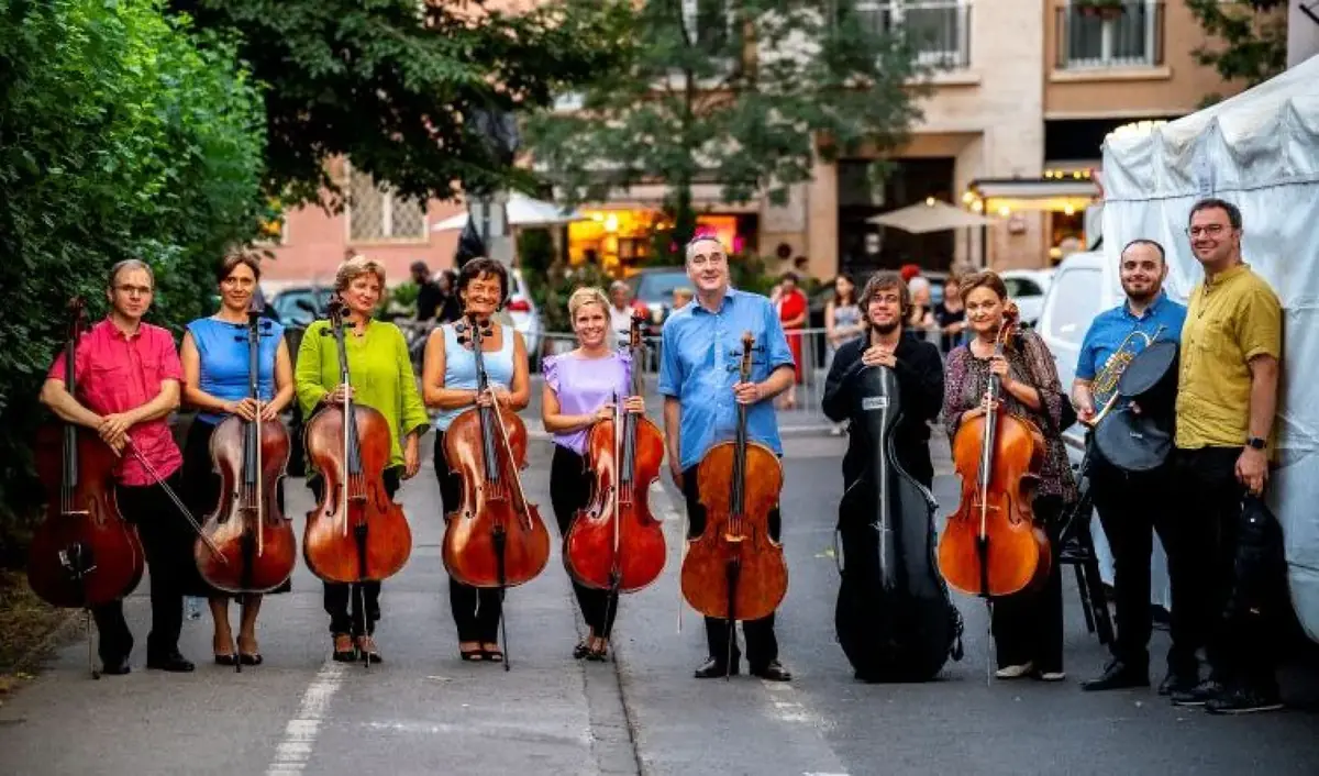 BARTÓK / KODÁLY / Herczku Ágnes, Máv Zenekar Csellóegyüttese F3 — MÁV Szimfonikus Zenekar, Budapest