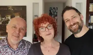 A bérszívó szúnyog - kétrészes felolvasószínház - Hernádi Judit, Bezerédi Zoltán, Makranczi Zalán
