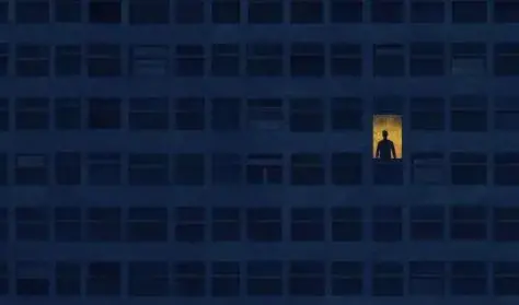 Csapda kollekció: Nem rejthető el a hegyen épült város - mágikus realista thriller — MU Színház, Budapest
