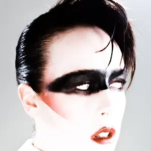 Allie X — A38 ShipShop, Budapest