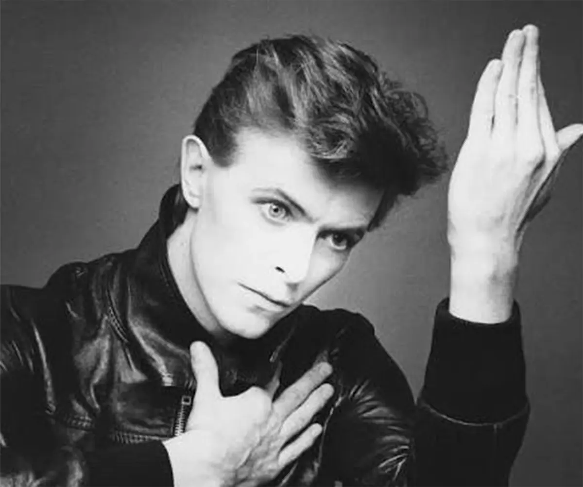 Vinyl klub // David Bowie életműve — Budaörsi Jókai Mór Művelődési Ház, Budaörs