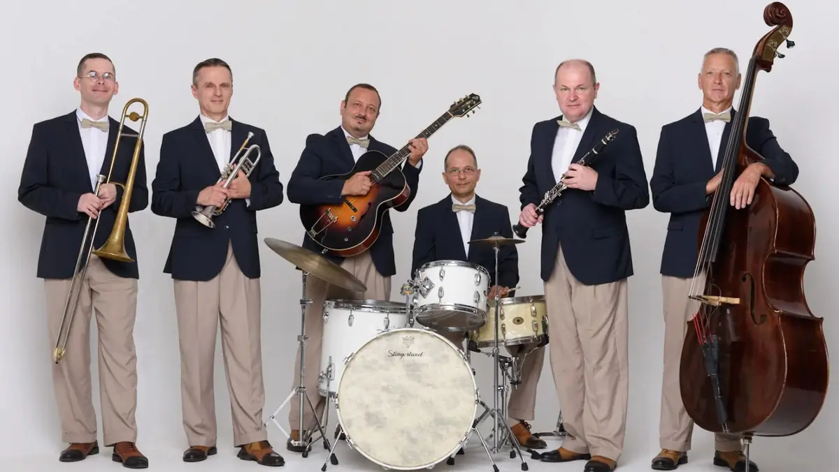 Idősek estje a Hot Jazz Band koncertjével — Csili Művelődési Központ, Budapest